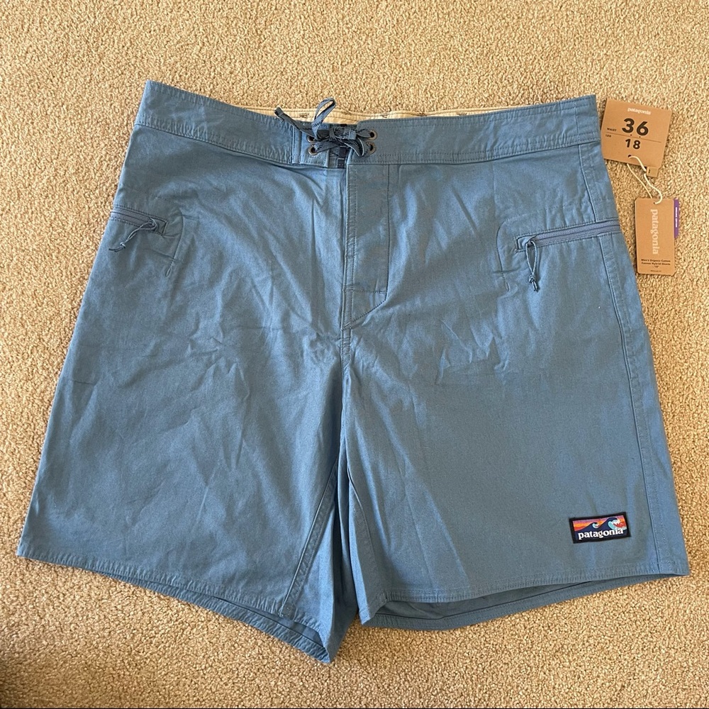 NWT Patagonia Men’s Organice Cotton Canvas Hybrid Shorts 18” Blue